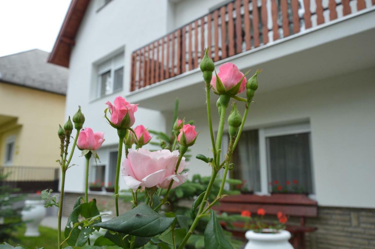 Varga Apartman Hévíz 外观 照片