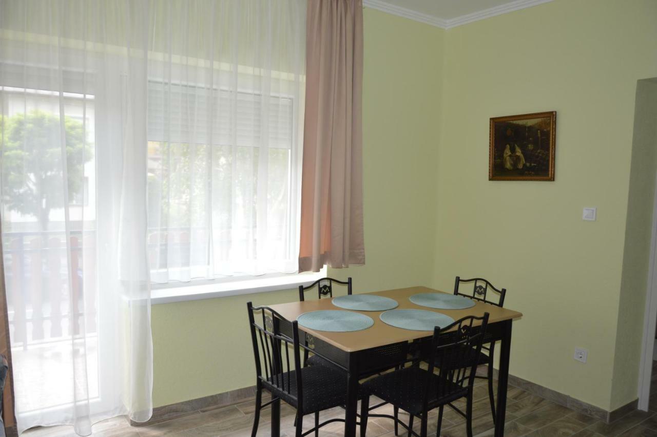 Varga Apartman Hévíz 外观 照片