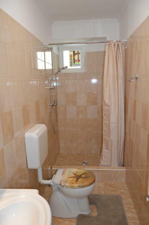 Varga Apartman Hévíz 外观 照片