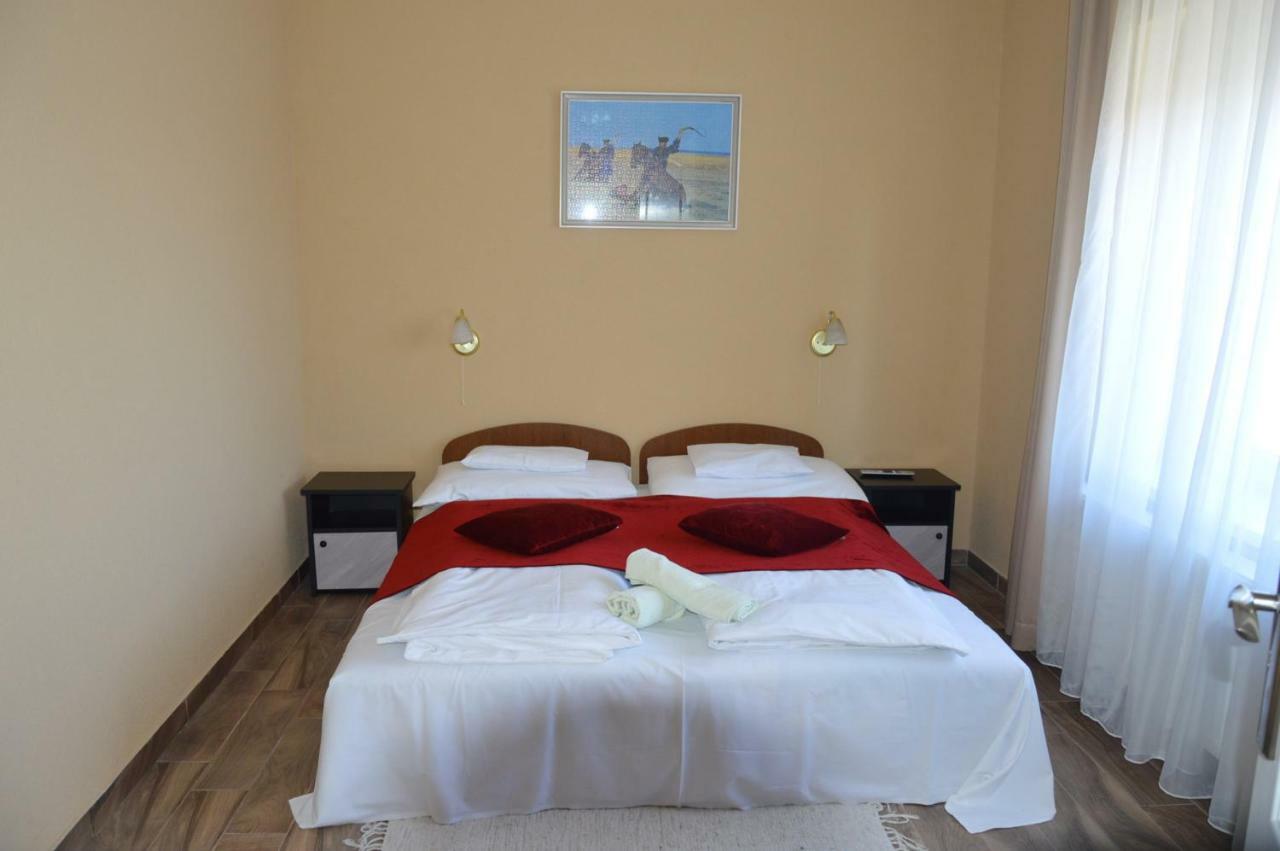 Varga Apartman Hévíz 外观 照片