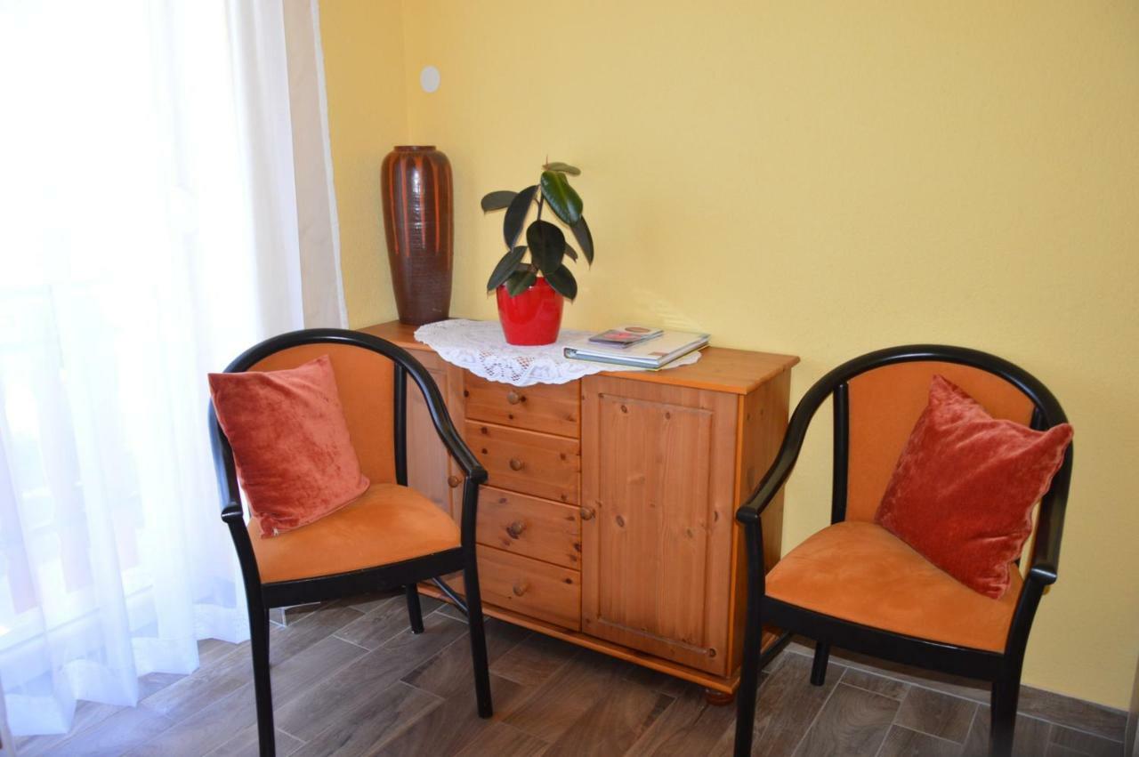Varga Apartman Hévíz 外观 照片
